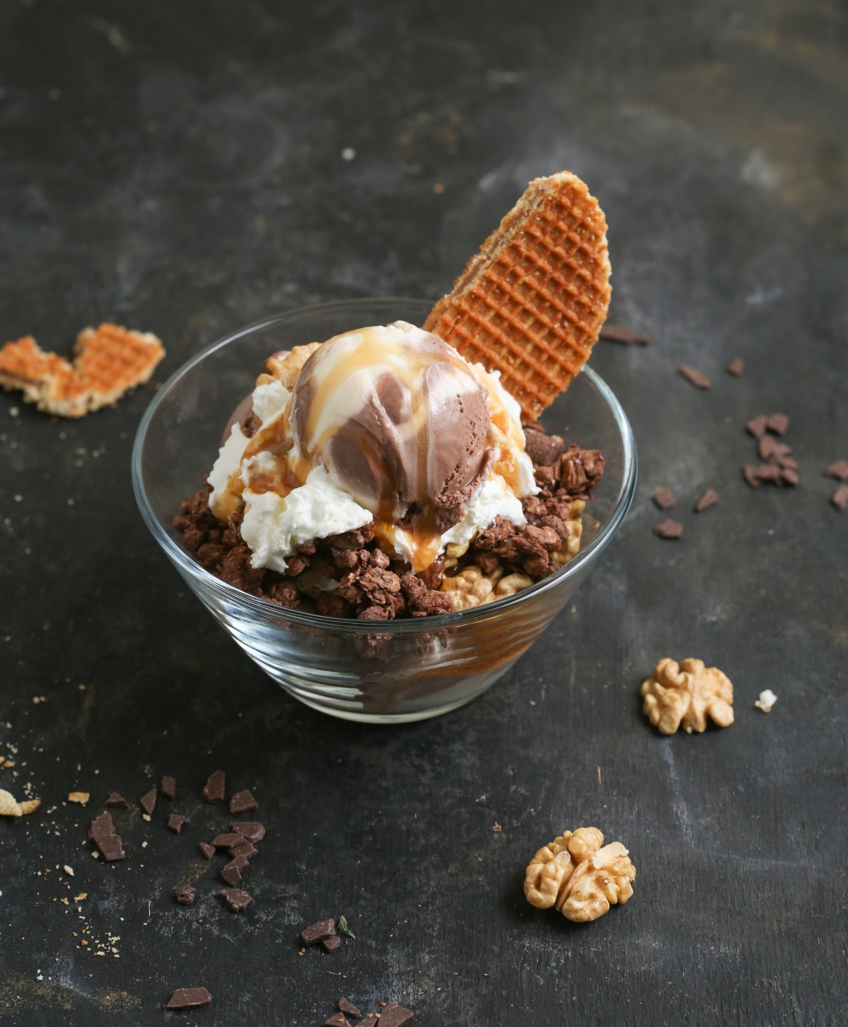 Карамель и орехи