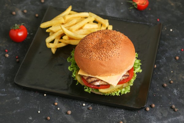 Чикен чизбургер